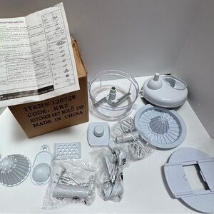 NIB Food Processor Attachment Set- White